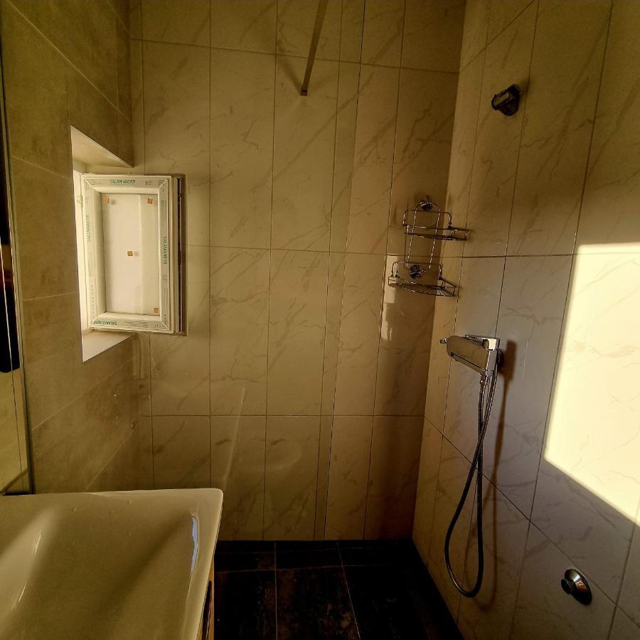 Apartmani Katarina Биоград на Мору Екстериор снимка